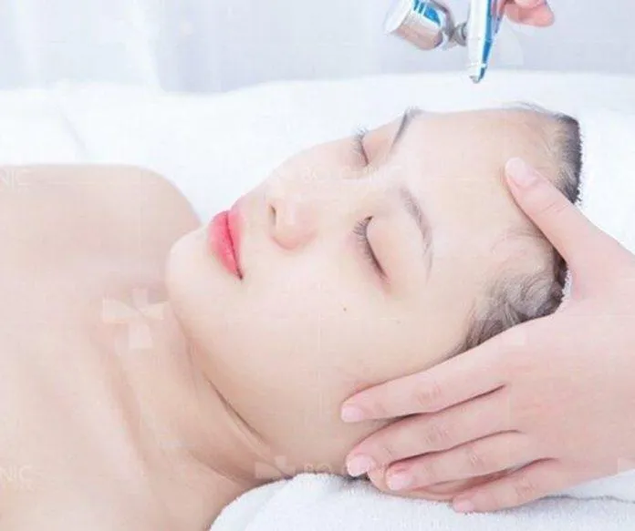 Ứng dụng công nghê hiện đại tiên tiến Bo Clinic spa cam kết mang đến một làn da khỏe mạnh cho khách hàng (Nguồn: Bo Clinic Spa)