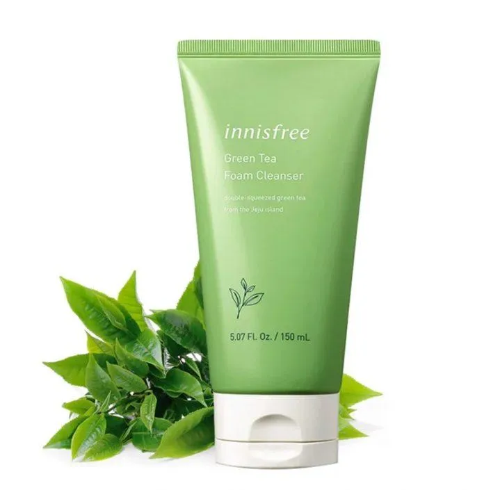 Sữa rửa mặt quốc dân Innisfree Green Tea (Ảnh: Internet).