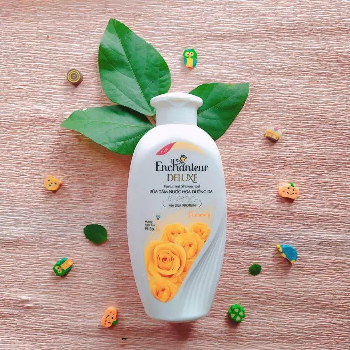 Sữa tắm Enchanteur Deluxe Perfumed Shower Gel (ảnh: internet)