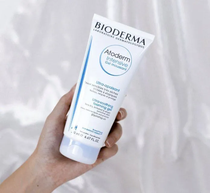 Sữa rửa mặt dược mỹ phẩm Bioderma Atoderm Intensive Gel Moussant. (Nguồn ảnh: Internet)