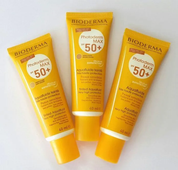 Kem chống nắng dành cho da nhạy cảm Bioderma Photoderm MAX SPF 50+ (Nguồn: Internet)