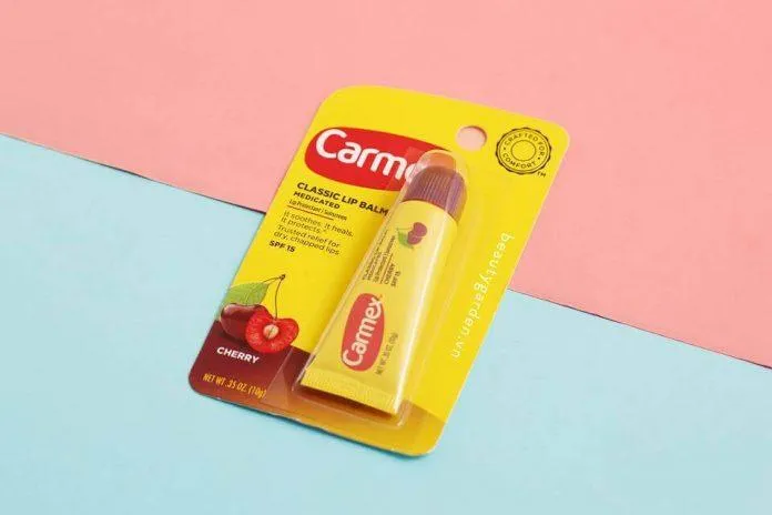 Dòng son gây bão tại Mỹ - Carmex Medicated Lip Balm (Nguồn: Internet)