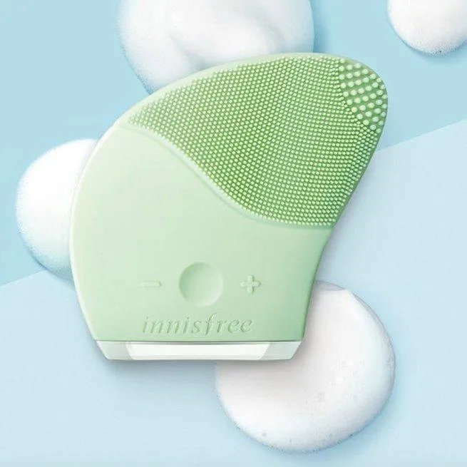 Máy rửa mặt Innisfree Silicone có xuất xứ Hàn Quốc. (Nguồn: Internet)