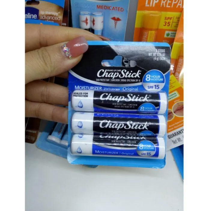 Đây là dòng son Chapstick không màu (Nguồn: Internet)