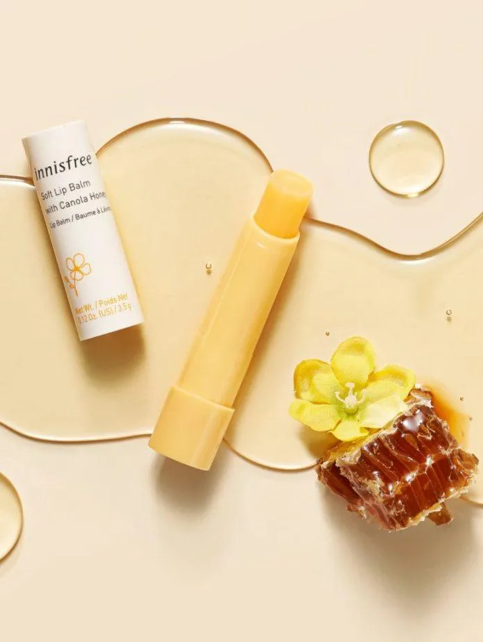 Son dưỡng ẩm Canola Honey Lip Balm. (Nguồn: Internet)